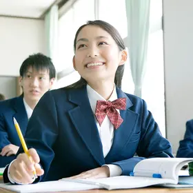 高校生対象給付型奨学金<wbr>「まなべる基金」