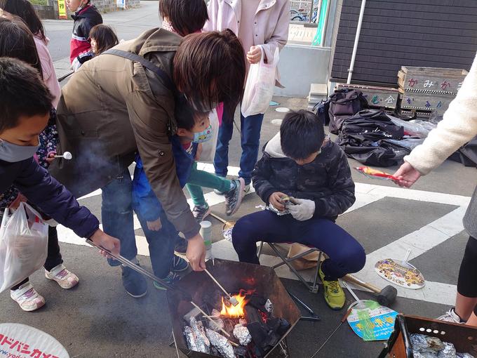 【石巻】上釜文化祭にて交流する様子.jpg